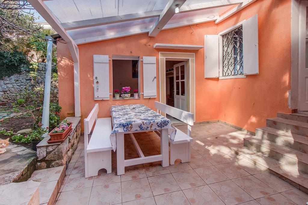 Narcis Central Apartment With Sea & City Views Veli Lošinj Exteriér fotografie
